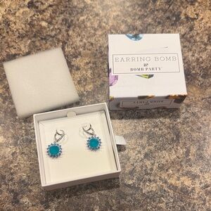 Bomb Emerald Green Quartz Earrings on Rhodium Plating